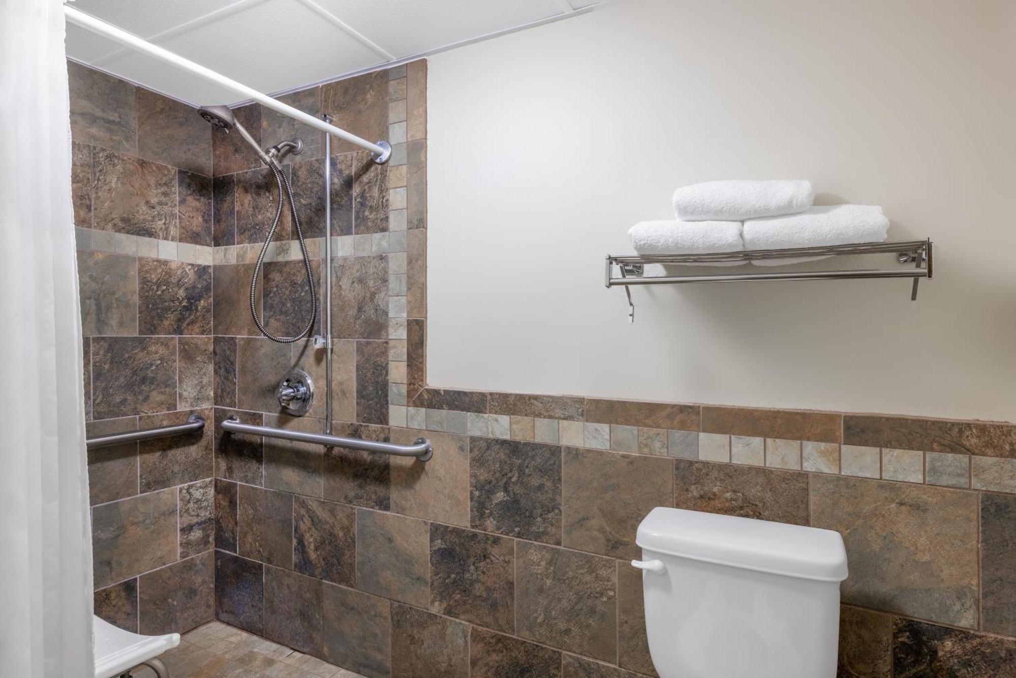 Americinn By Wyndham Dickinson Rom bilde